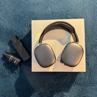 AirPods Max vesmírně šedá - 2