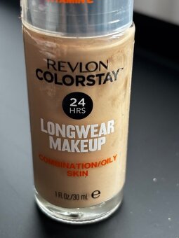 Make up REVLON - 2