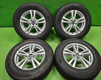 16 HYUNDAI 6.5J ET45 5x114,3 215/70 R16 - NEJETÉ - 2