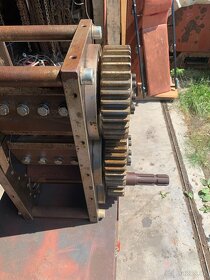 Štěpkovací hlava - 2