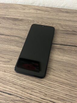 Samsung galaxy a20e 32gb - 2