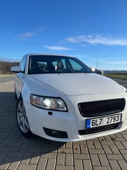 Volvo v 50 - 2