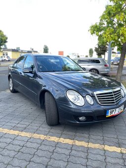 Mercedes-Benz W212 220CDI - 2