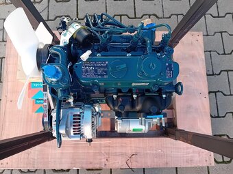 Motor Kubota D902 - 2