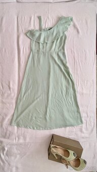 Set - Světle zelené společenské šaty a lodičky vel. 38 - 2