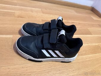 Dětské tenisky Adidas vel.35 - 2