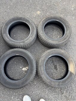 Bridgestone Turanza 215/60 R16 - 2