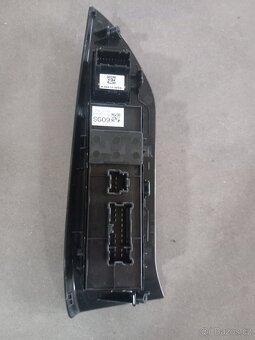 Tlačítka dveří Subaru FORESTER 2013-2018 - 2