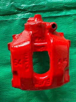 BMW e46 zadní třmeny - 2