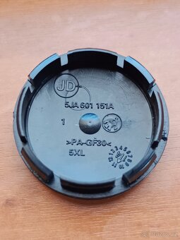Středové pokličky Škoda 56mm - 2
