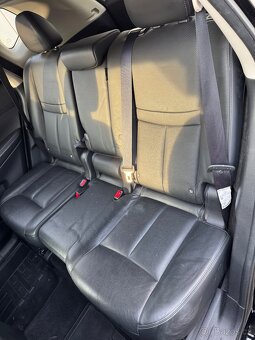 Kožené sedačky Nissan X-trail T32 / díly - 2