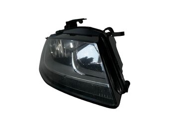 Pravý halogen světlo 8K0941004 Audi A4 8B 8K r.v. 2010 - 2
