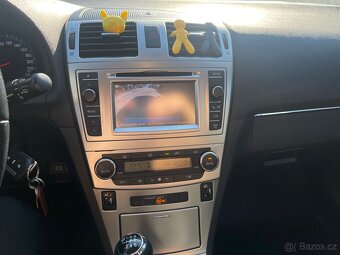 Toyota Avensis - 2