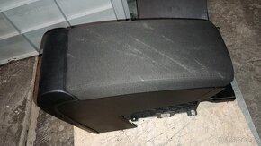 Loketní opěrka WV Passat B 6 - 2