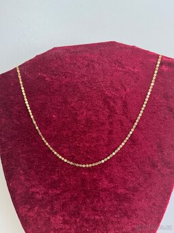 Zlatý řetízek 2,33g 585/1000 - 2