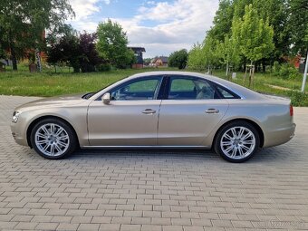 AUDI A8 4.2TDi V8 258kW 2013 Čtěte celý inzerát - 2