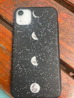 iPhone XR - 2