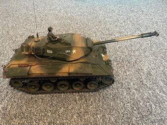 RC model tanku - 2