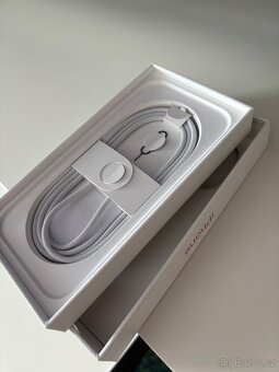 iPhone 16 128GB - 2