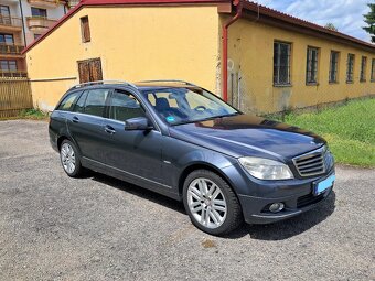 Mercedes Beznz 220C - CDi combi - 2