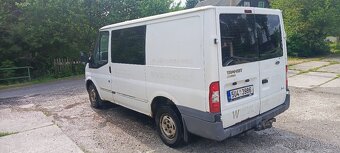 Ford Transit 2.2 Tdci 6 míst - 2