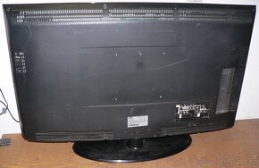 LCD televize 80cm SAMSUNG, 32 palců, nemá DVBT2 - 2