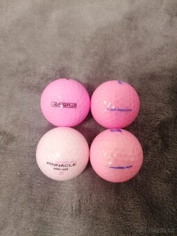 golfové míčky různé druhy - 2