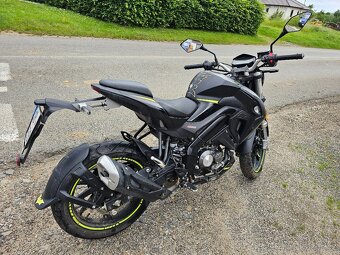 Keeway RKF 125 - 2