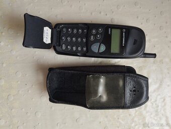 Telefony Nokia, Motorola - 2