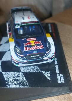 Auta 1:43 motorky 1:18 - 2