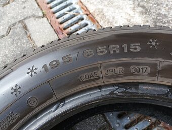 195/65-15 zimní pneu Dunlop - 2