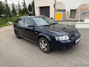 AUDI A4 AVANT QUATTRO - 2