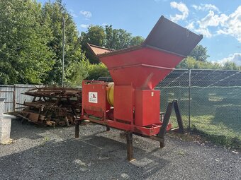 Třídička zeminy bubnová - 2