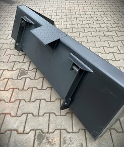 Lopata základní na nakladač UNC a Locust - 2