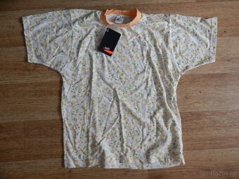 Balík oblečení dívka 140 - 2