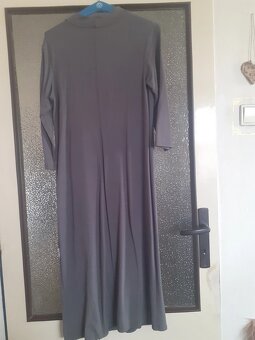 Krásné zimní šedé šaty značky Dmania, XL - 2