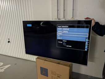 Panasonic TX-58EX703E, 4K HDR Ultra HD, 58" (146 cm) - 2
