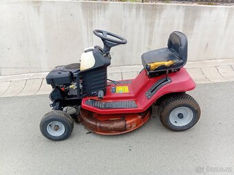 Prodám zahradní traktor Toro 13Hp - 2