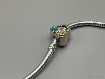 Stříbrný přívěsek č. 2 - květina v srdci - 2