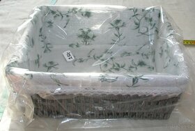 Košík proutěný.Na adresu na dobírku za 30Kč. - 2