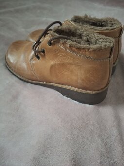 Dámské kožené kotníkové boty - 2