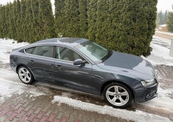 Audi A5 2,0TFSi/155kw qauttro serviska benzín - 2