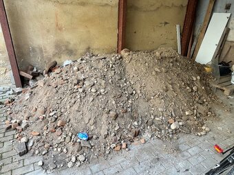 Suť / hlína (Plzeň) - 2