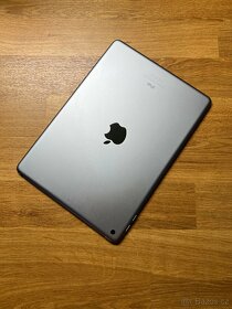 Apple iPad 6. gen 32gb černý záruka - 2