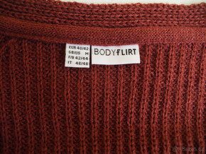 Zánovní zapínací svetr zn. Bodyflirt - vel. M - 2