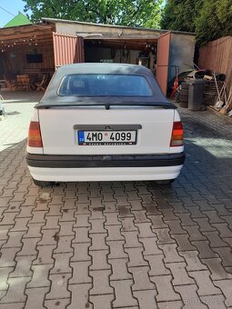 kadett kabrio vymenim - 2