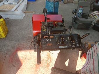 SNĚHOVA FRÉZU ARIENS PRO 32 DLE 420CC
- 2