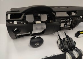 Škoda Superb III 3 airbagová sada airbagy pásy deska - 2