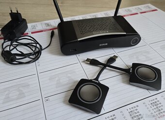 Barco ClickShare CSE-200 + 2 tlačítka - 2