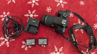 Canon EOS 1300D - 2